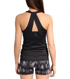 LOLE Women's Silhouette Running Tank Top 9 LOLE Women's Silhouette Running Tank Top -Optimal Swimming Equipment 5671801192616 black 3a