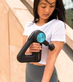 Theragun PRO™ -Optimal Swimming Equipment 7169181876392 blackblue 12a