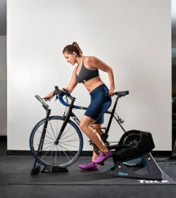 TACX NEO 2T Smart Trainer -Optimal Swimming Equipment 7608144527528 blackblue 5a