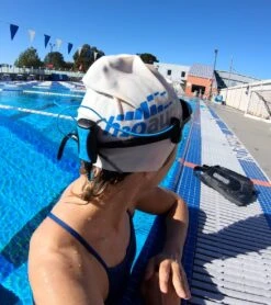 STREAM 3 Waterproof MP3 Player With Bluetooth -Optimal Swimming Equipment 7789171769512 blueblack 8a